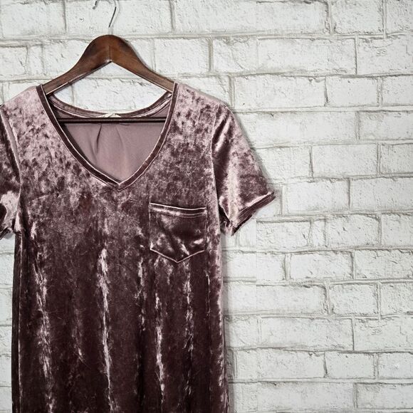 Velvet Legging tee - Picture 2 of 13